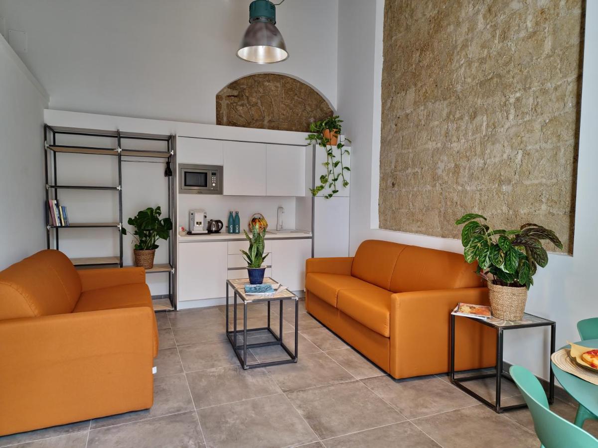 Borgo Dei Miracoli Hotel Naples Exterior photo