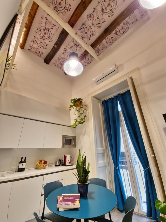 Borgo Dei Miracoli Hotel Naples Exterior photo